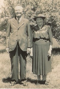 Elias and Johanna Puotinen, first generation